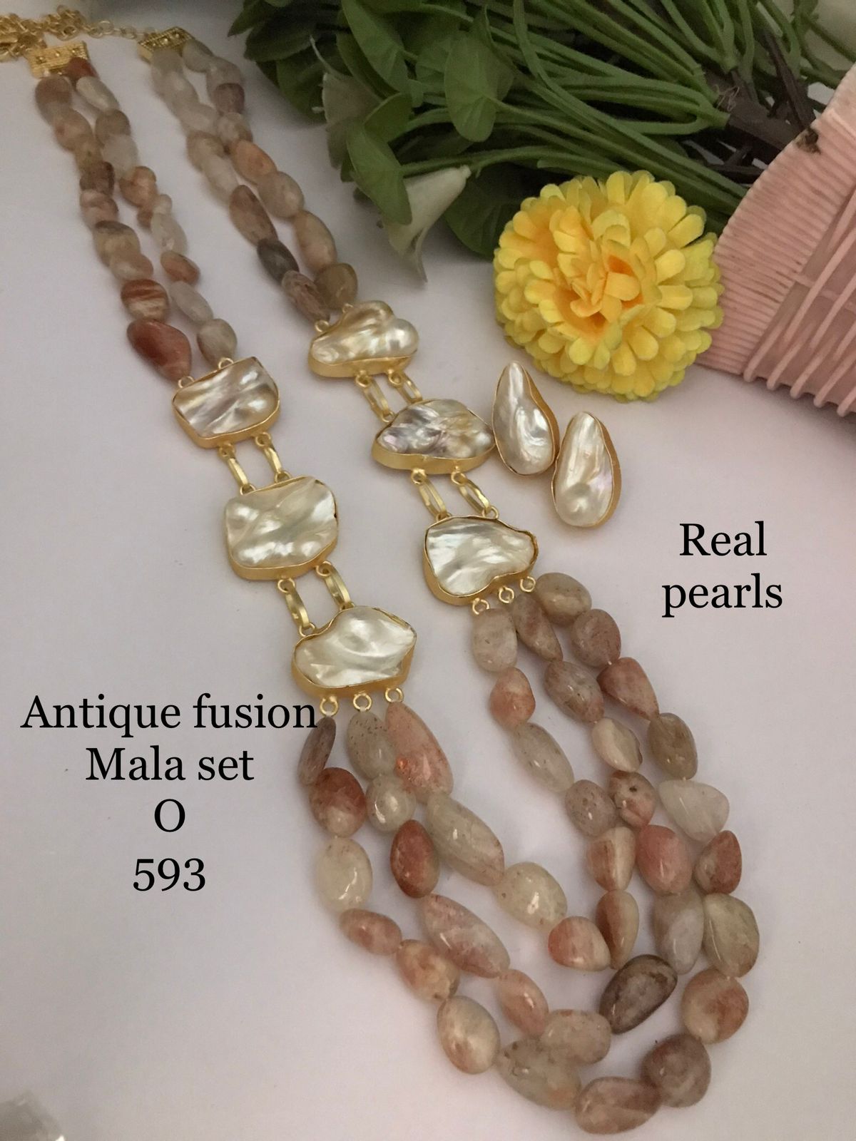 Antique fusion Mala set