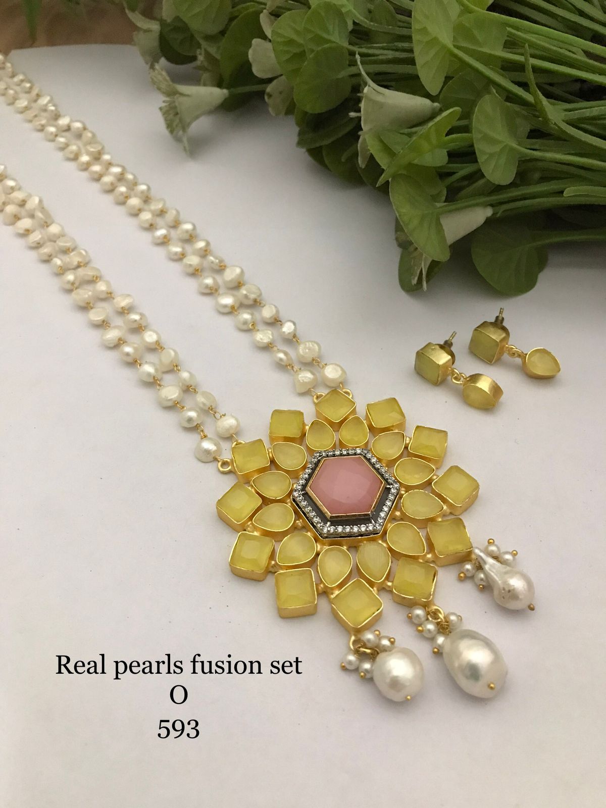 Real pearls fusion set